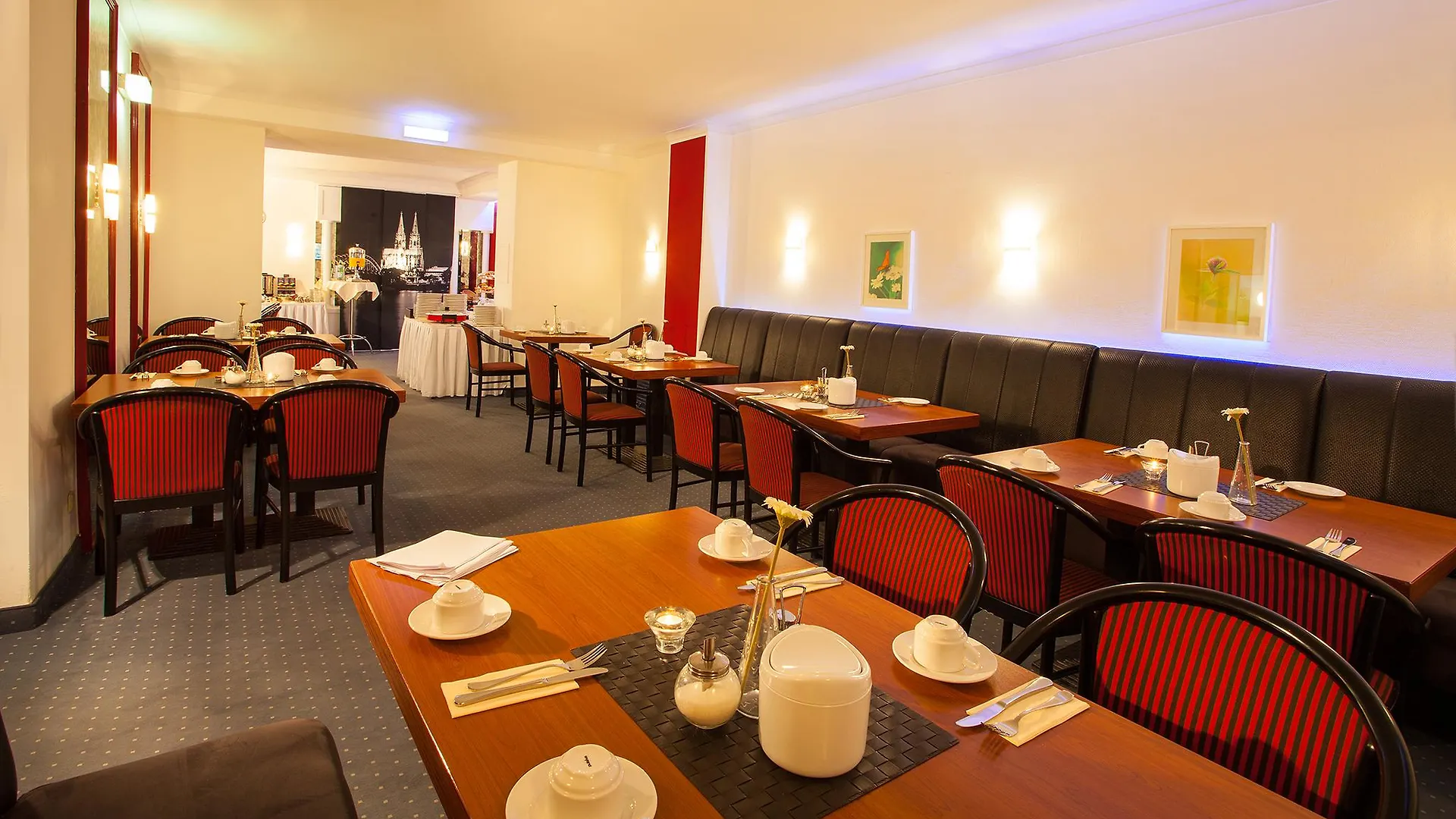 Ina Hotel Royal Cologne