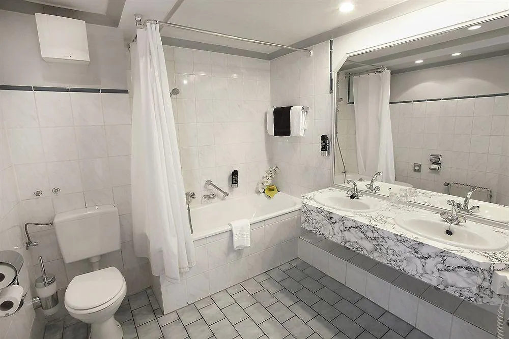 Ina Hotel Royal Cologne