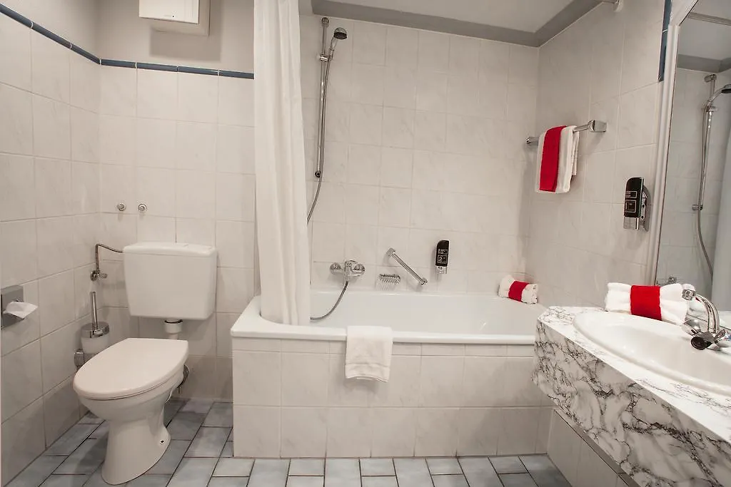 Ina Hotel Royal Cologne Allemagne