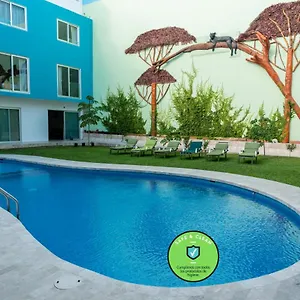 *** Apart-hotel Playa Encantada México
