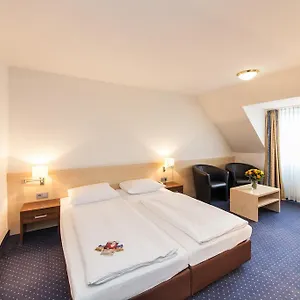 Hotel Mariella, Colónia