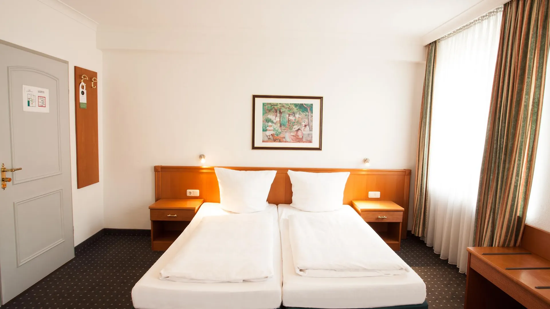 Ina Hotel Royal Cologne