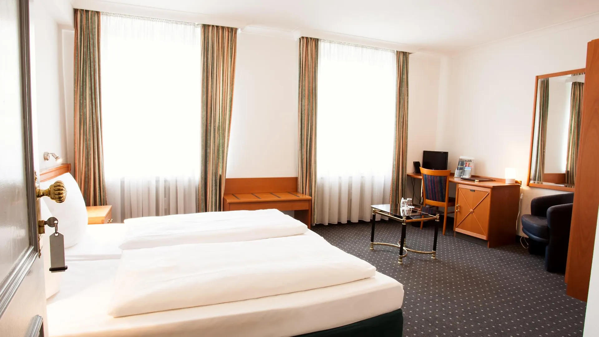 Ina Hotel Royal Cologne Germany