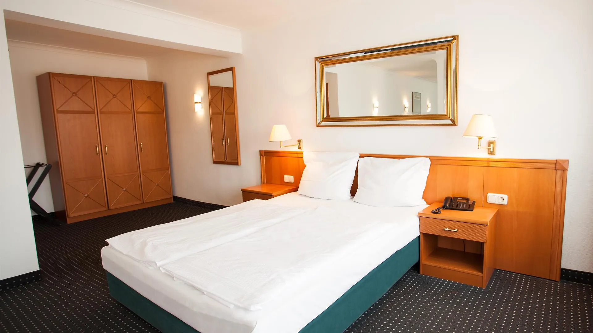 Ina Hotel Royal Colónia