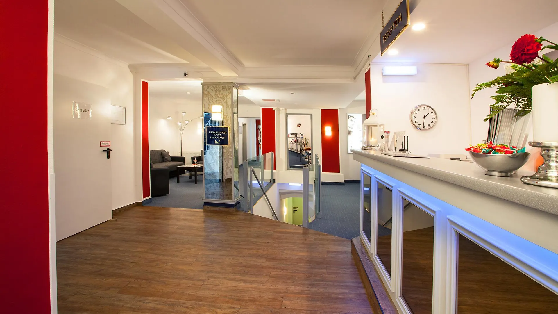 Ina Hotel Royal Cologne