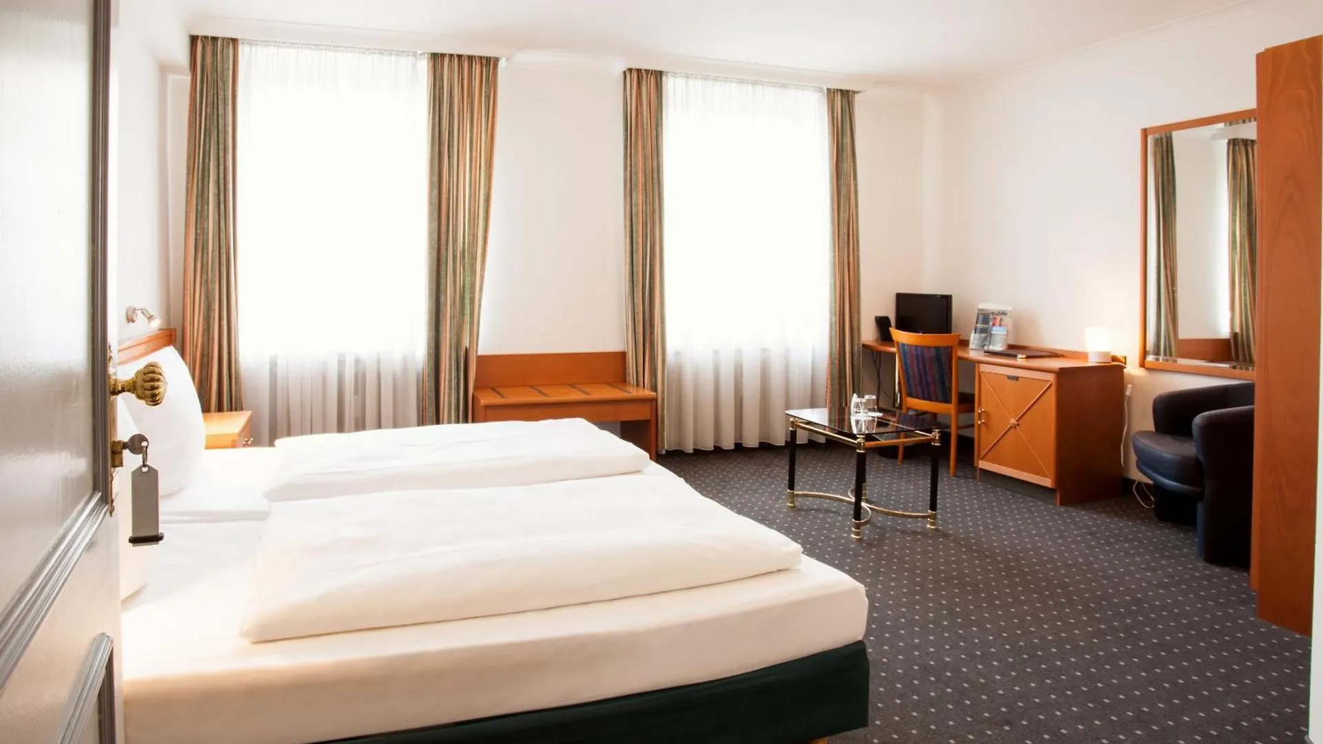 Ina Hotel Royal Colónia