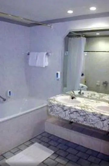 Ina Hotel Royal Colónia 3*,